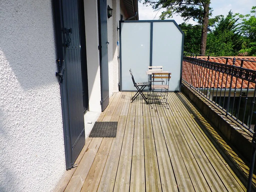Ecully Loft Hotel  Champagne-au-Mont-d'Or