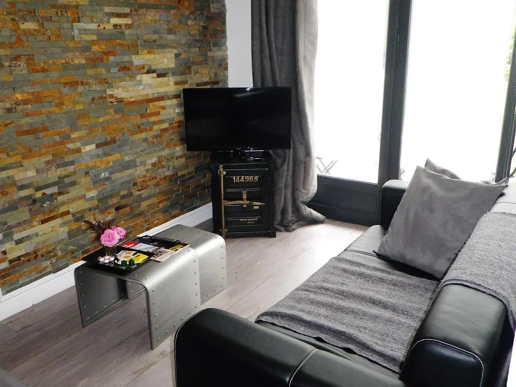 Ecully Loft Hotel